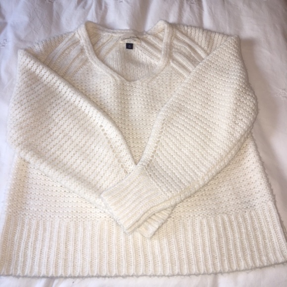 NWOT Universal Thread Oversized Sweater - XS - Picture 10 of 14